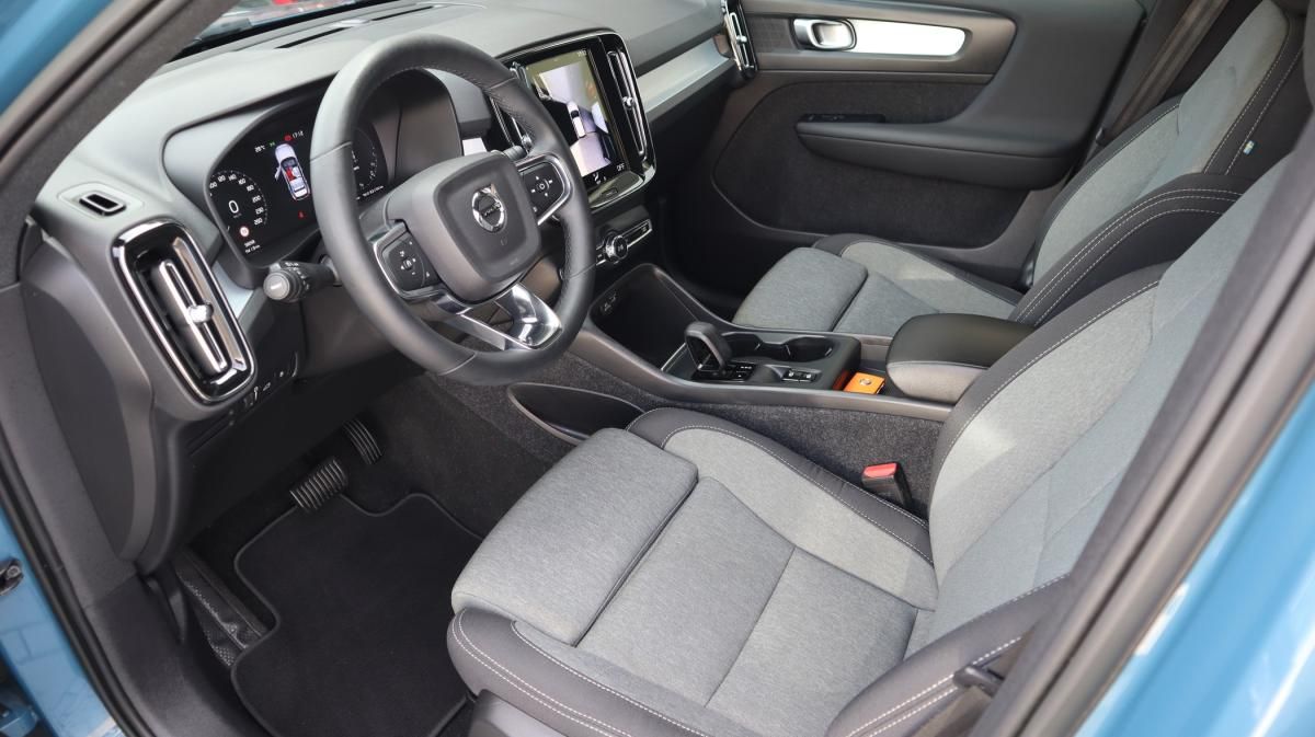 volvo-xc40-2022-hibrido-a-gasolina-1477cc
