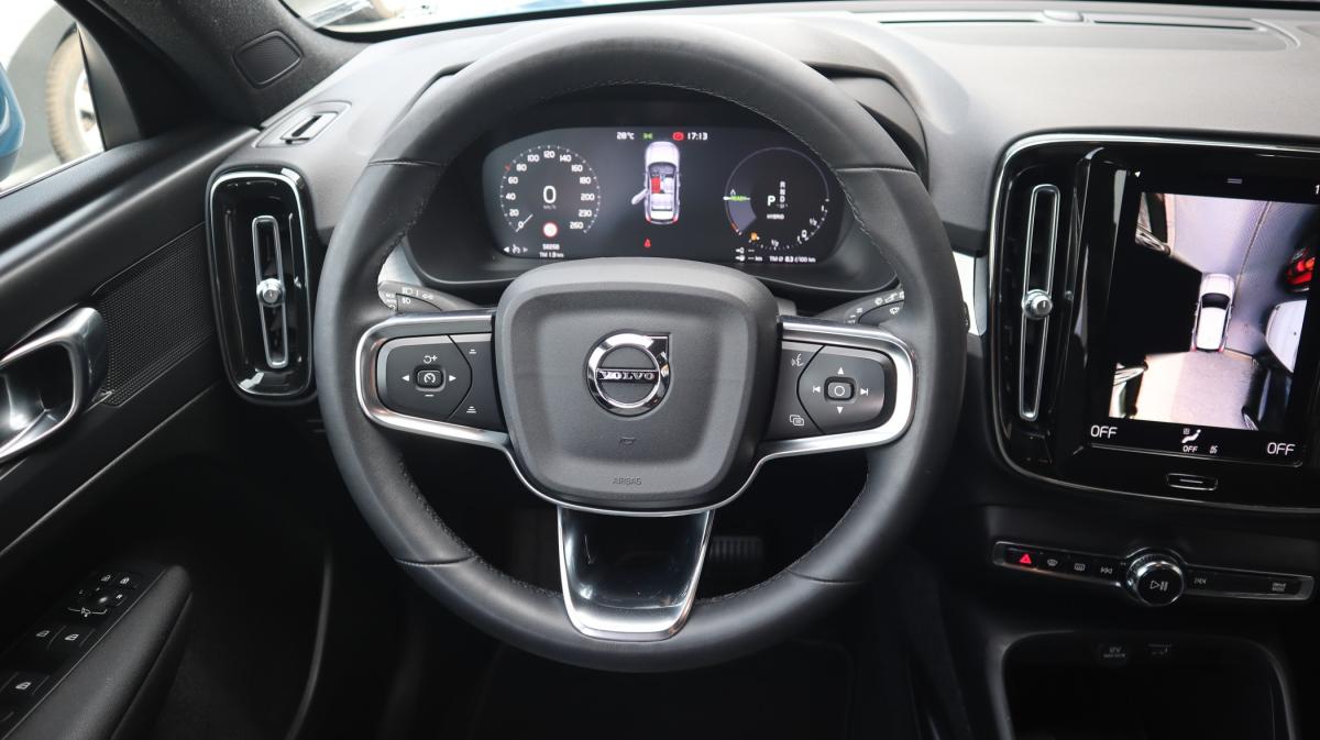 volvo-xc40-2022-hibrido-a-gasolina-1477cc
