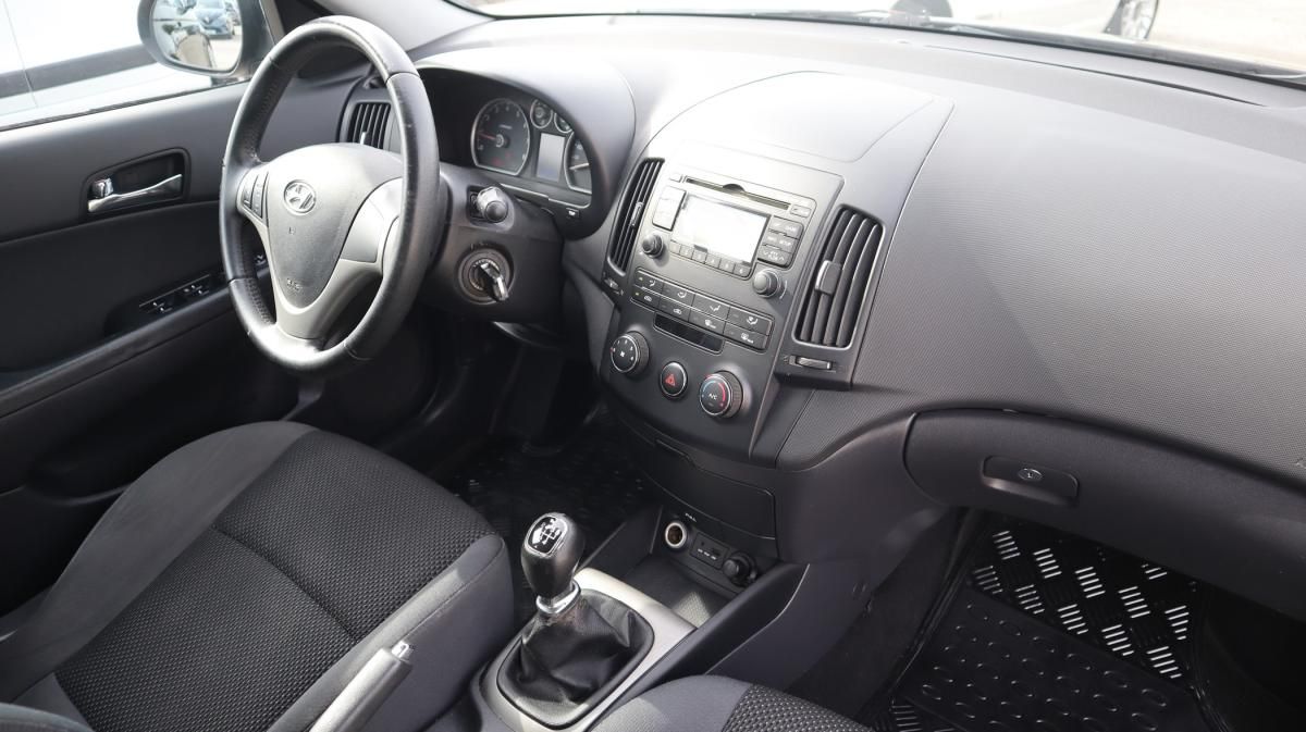 hyundai-i30-2010-gasolina-1396cc