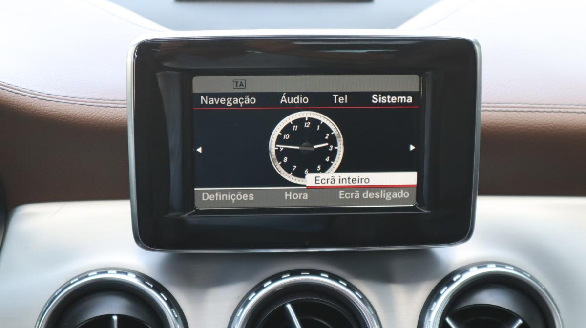 mercedes-benz-gla-2014-diesel-2143cc