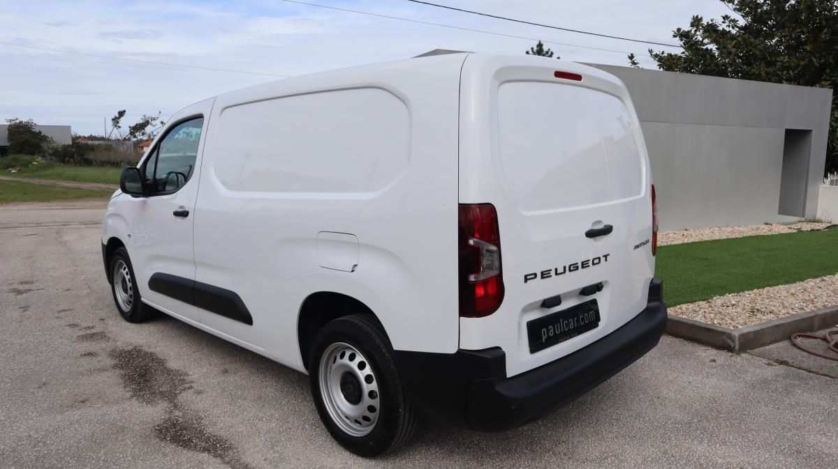 peugeot-partner-2025-diesel-1499cc