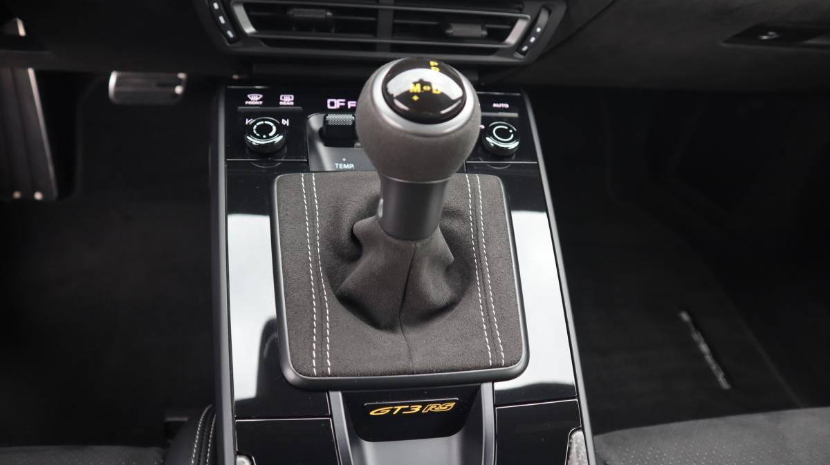 porsche-992-2023-gasolina-3996cc