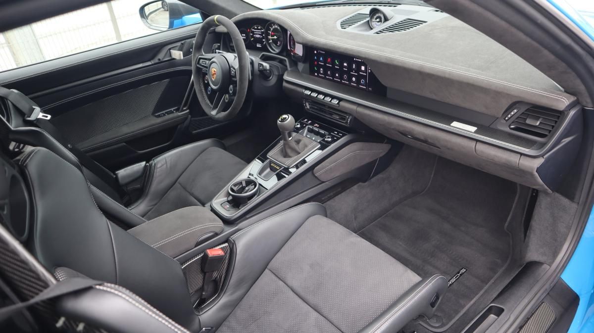 porsche-992-2023-gasolina-3996cc