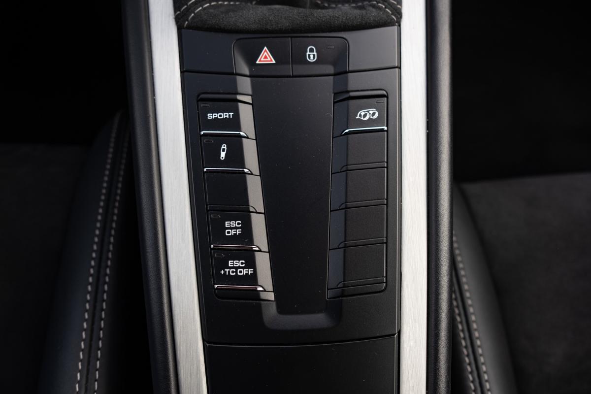 porsche-911-2018-gasolina-3996cc
