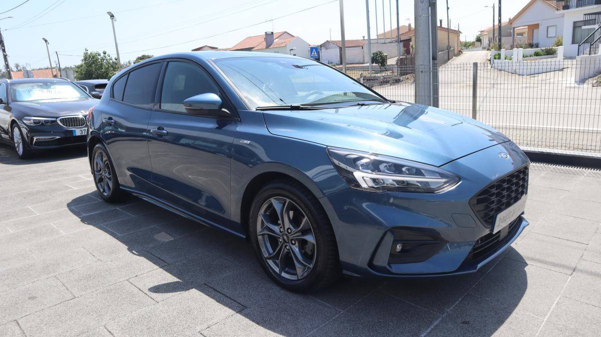 ford-focus-2022-gasolina-998cc