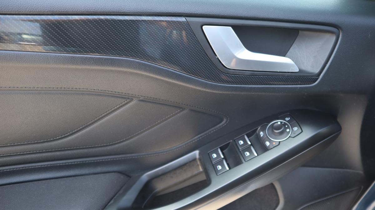 ford-focus-2022-gasolina-998cc