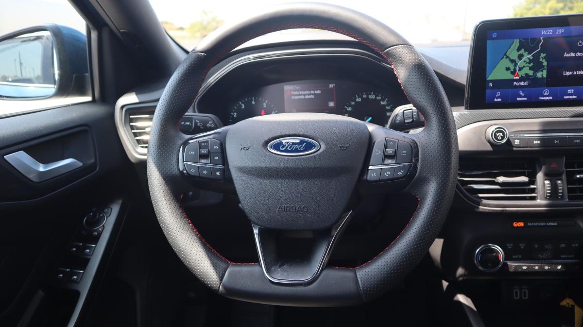 ford-focus-2022-gasolina-998cc
