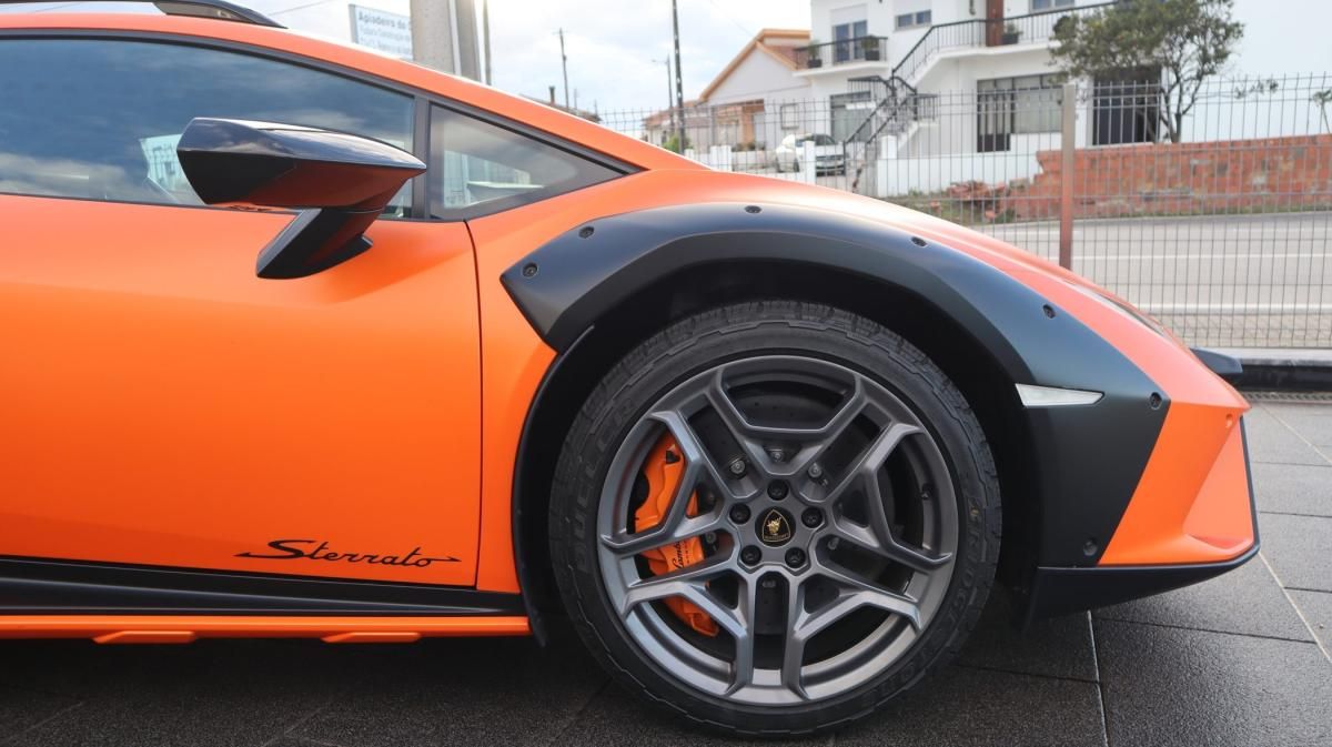 lamborghini-huracan-2024-gasolina-5204cc