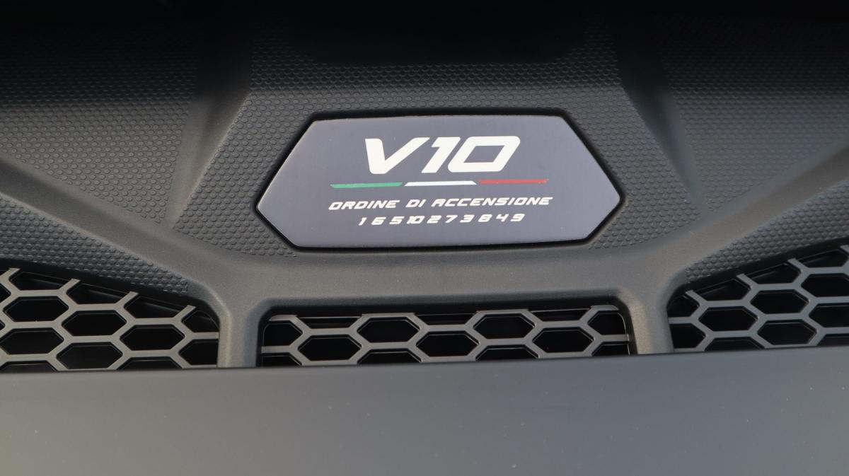 lamborghini-huracan-2024-gasolina-5204cc