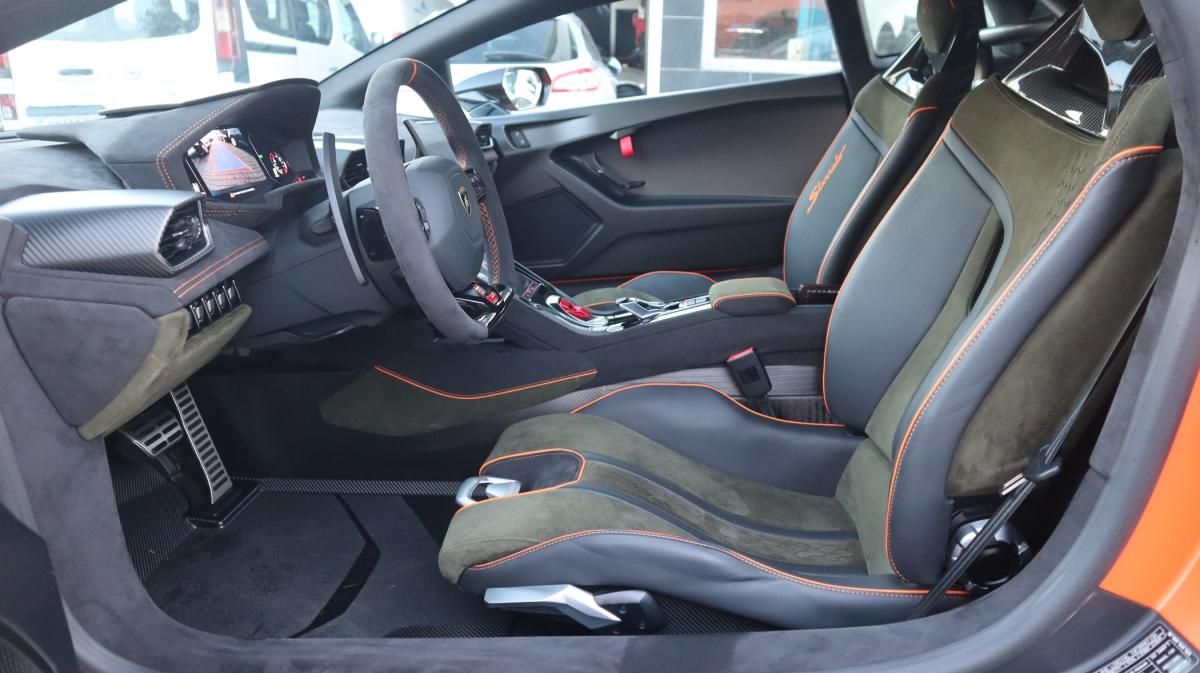 lamborghini-huracan-2024-gasolina-5204cc