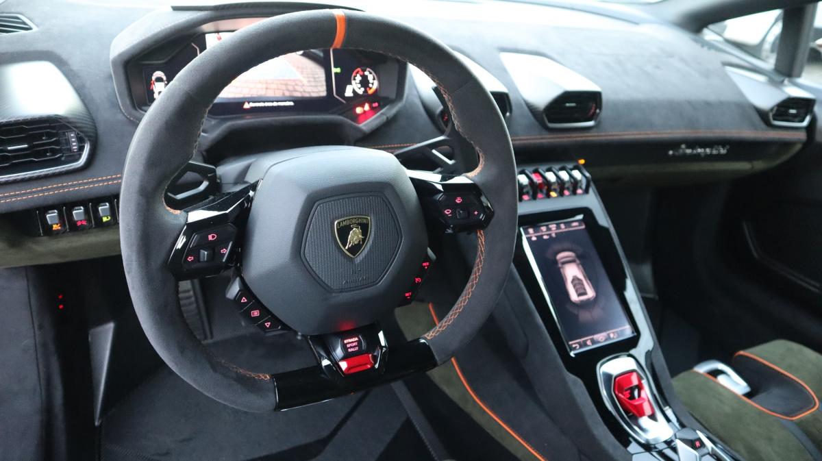lamborghini-huracan-2024-gasolina-5204cc