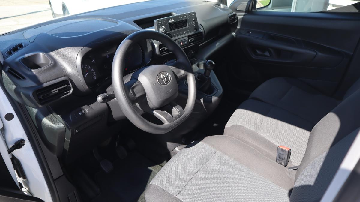 toyota-proace-2021-diesel-1499cc