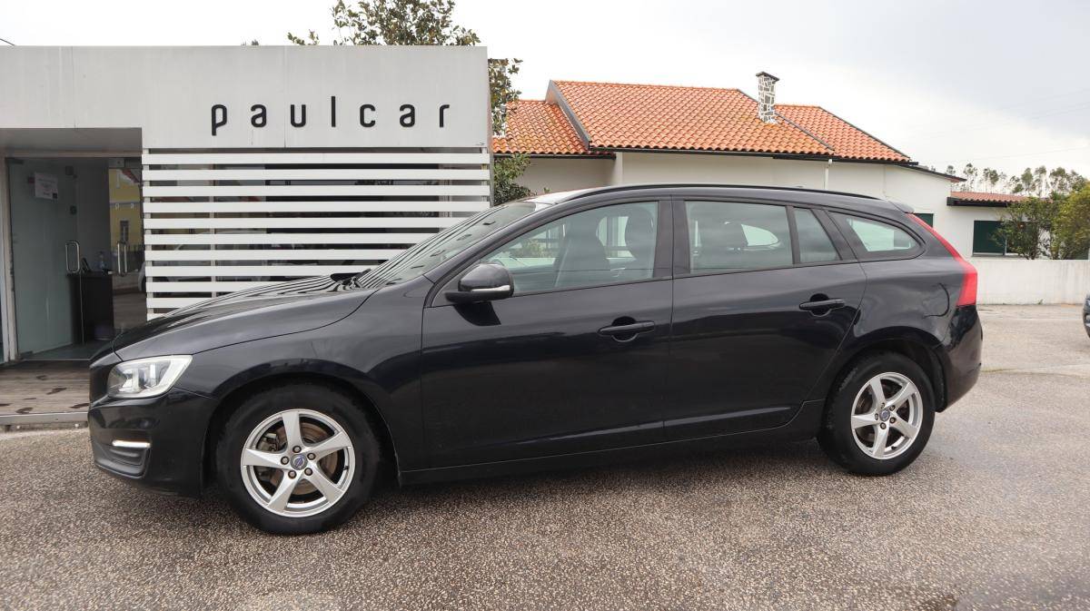 volvo-v60-2014-diesel-1560cc