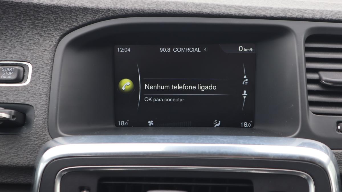 volvo-v60-2014-diesel-1560cc