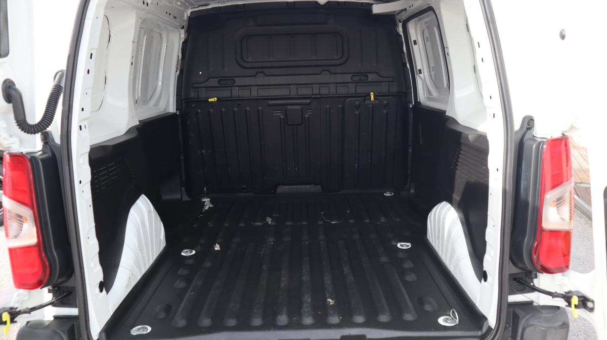 peugeot-partner-2019-diesel-1560cc
