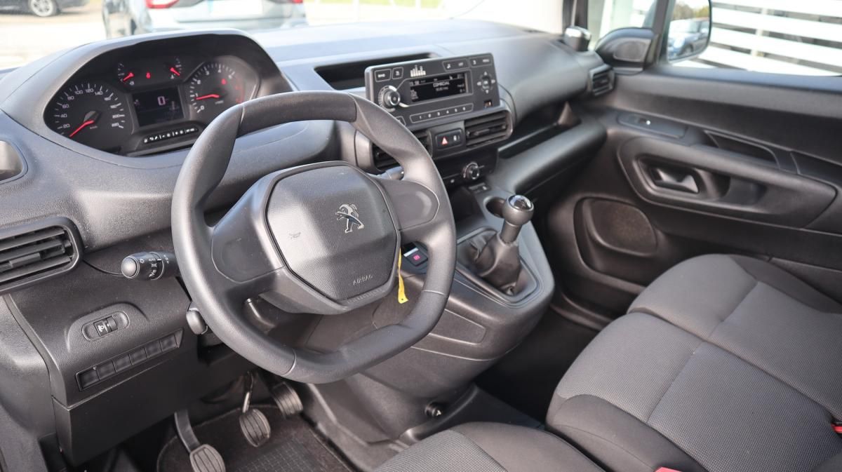 peugeot-partner-2019-diesel-1560cc