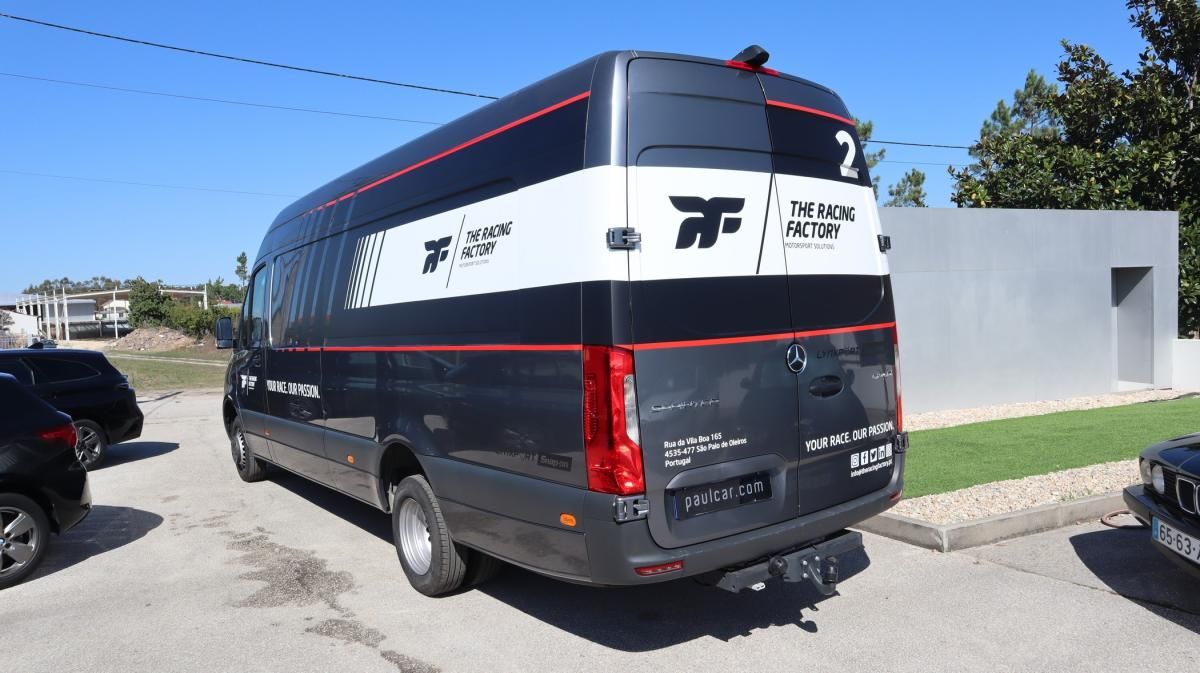 mercedes-benz-sprinter-2024-diesel-1950cc