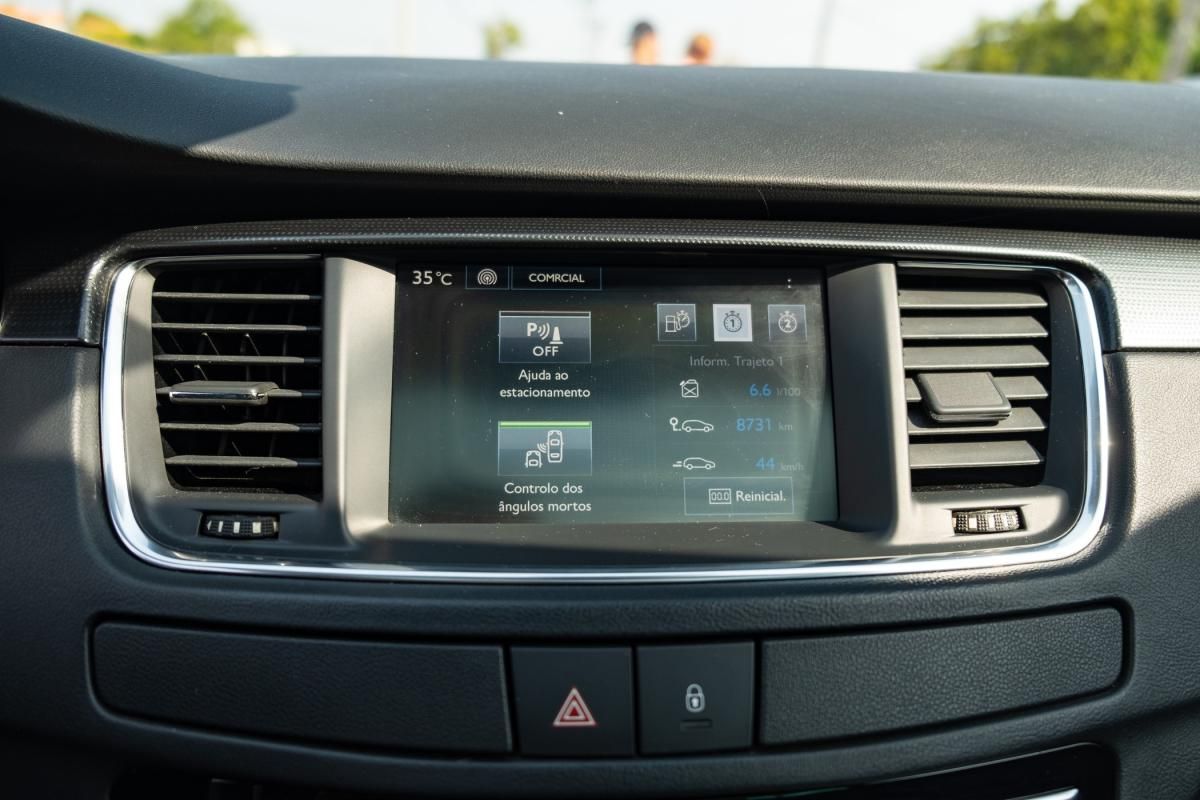 peugeot-508-2015-diesel-1997cc