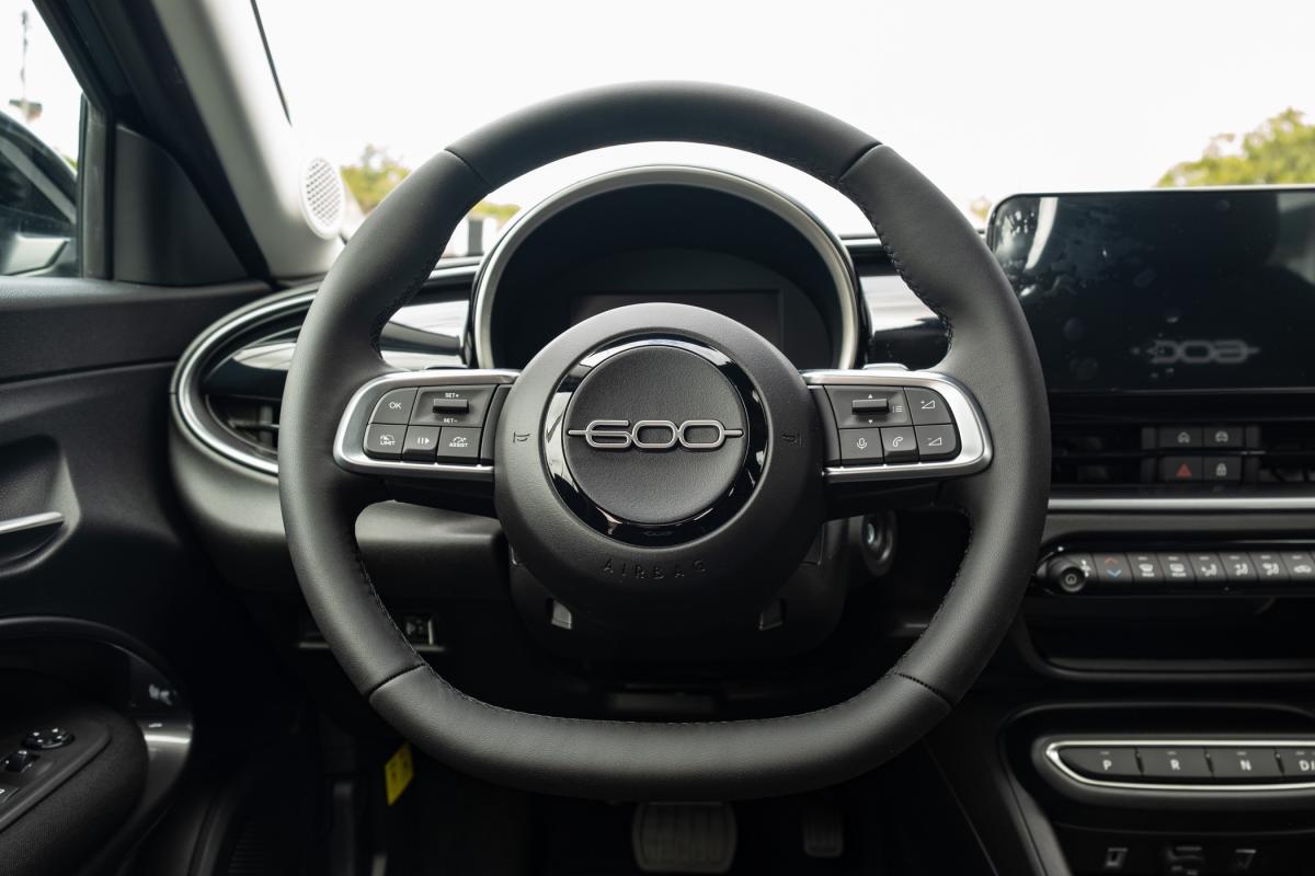 fiat-600-2025-gasolina-1199cc