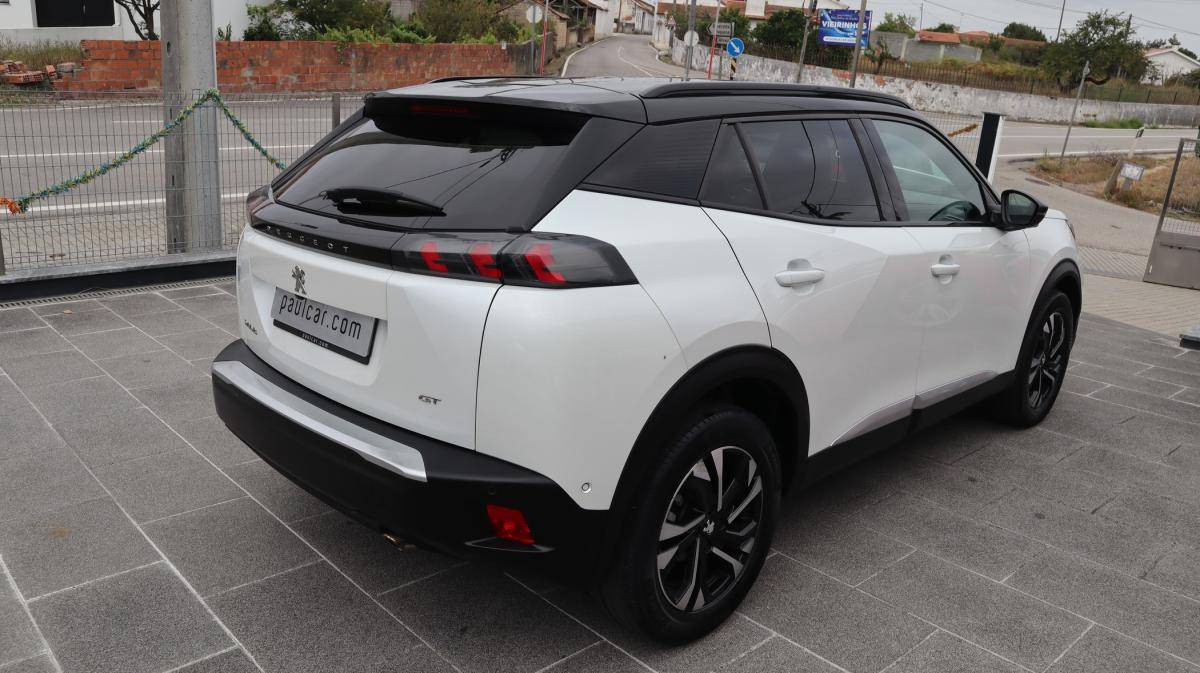 peugeot-2008-2021-diesel-1499cc