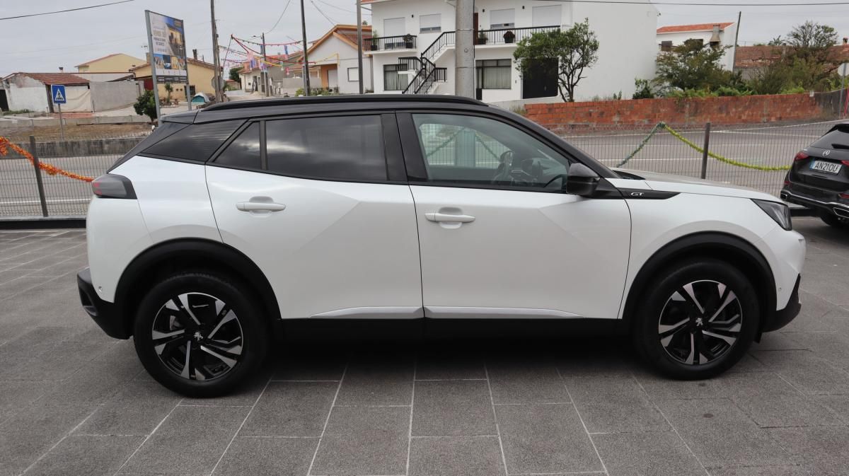 peugeot-2008-2021-diesel-1499cc