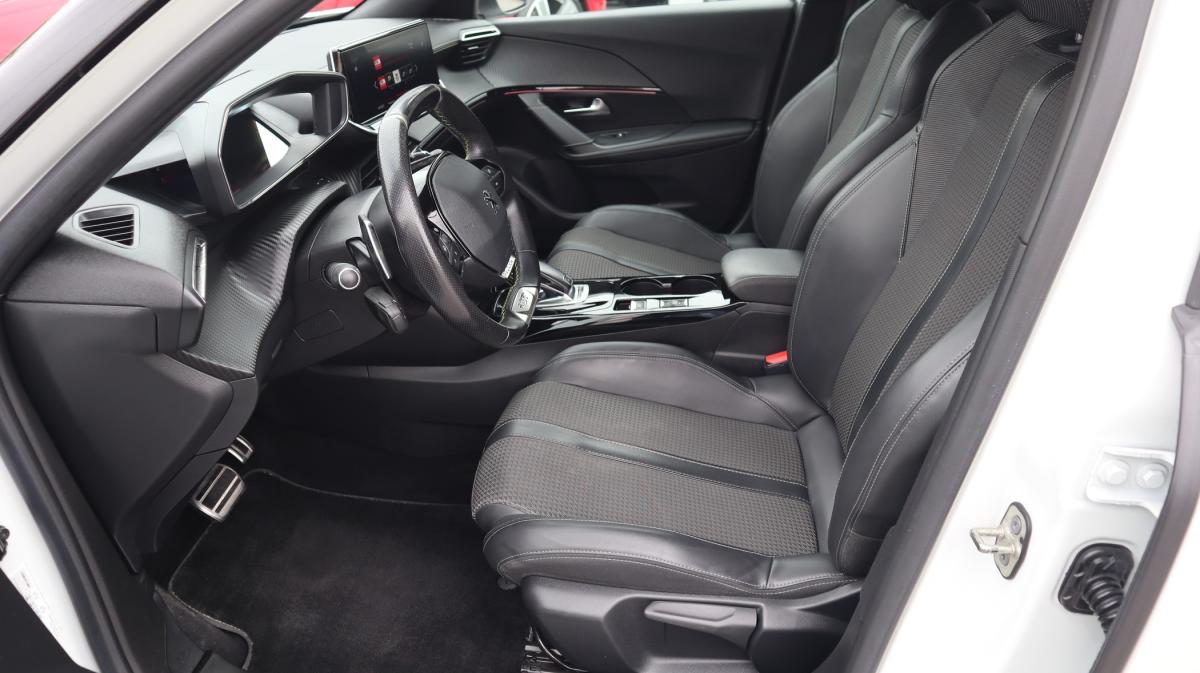 peugeot-2008-2021-diesel-1499cc