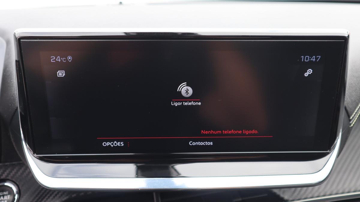 peugeot-2008-2021-diesel-1499cc