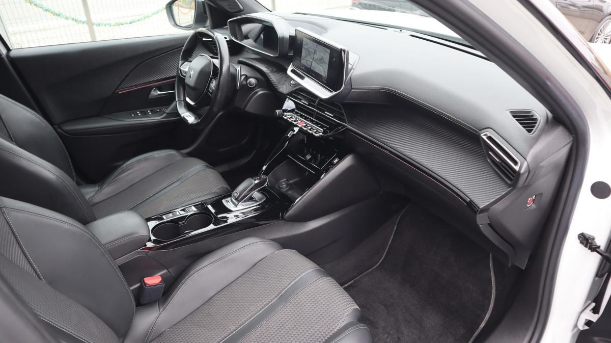 peugeot-2008-2021-diesel-1499cc