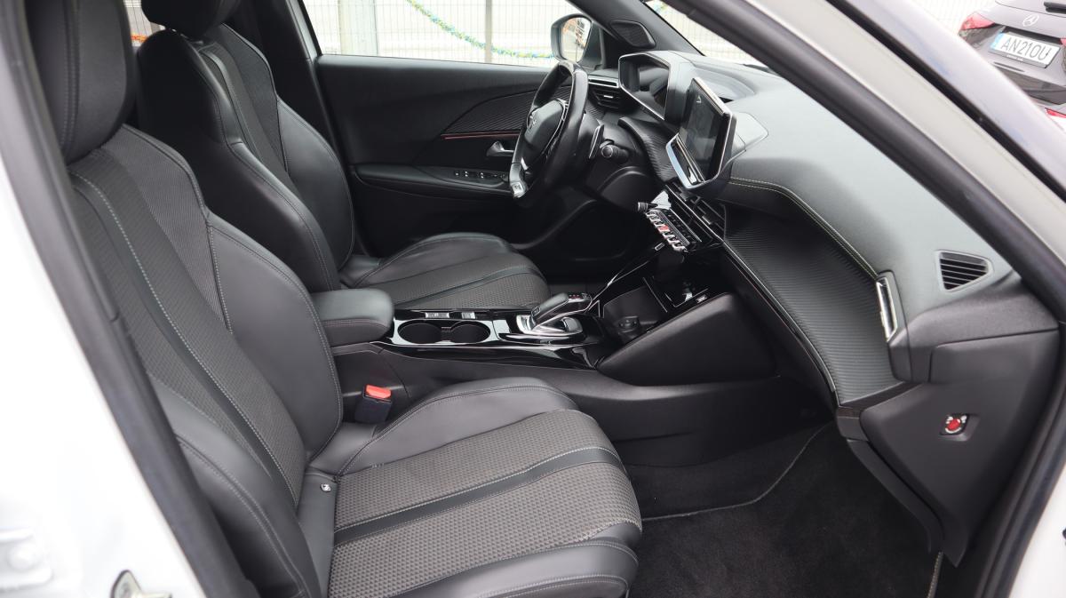 peugeot-2008-2021-diesel-1499cc