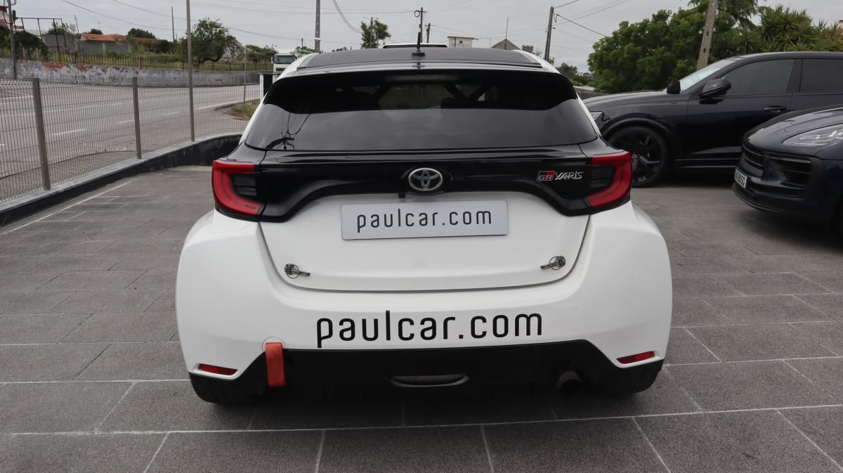 toyota-yaris-2021-gasolina-1618cc