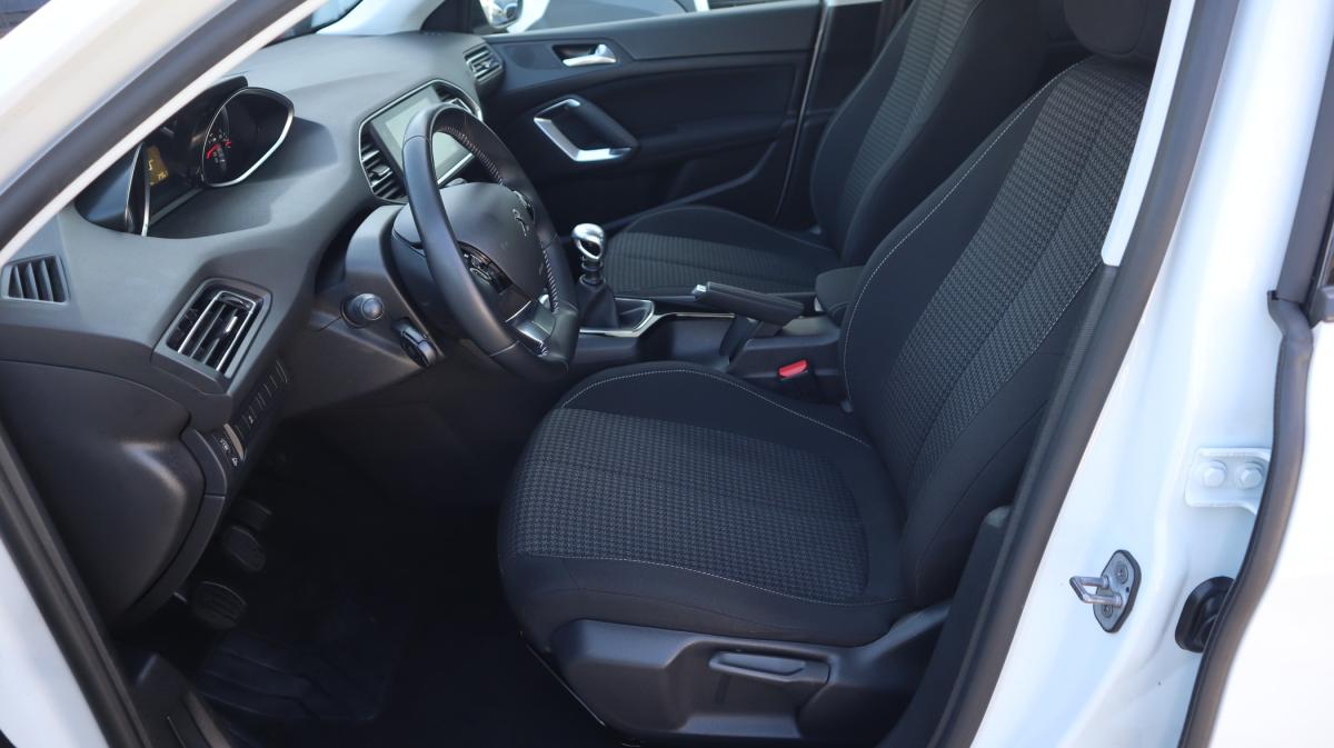 peugeot-308-2019-diesel-1499cc