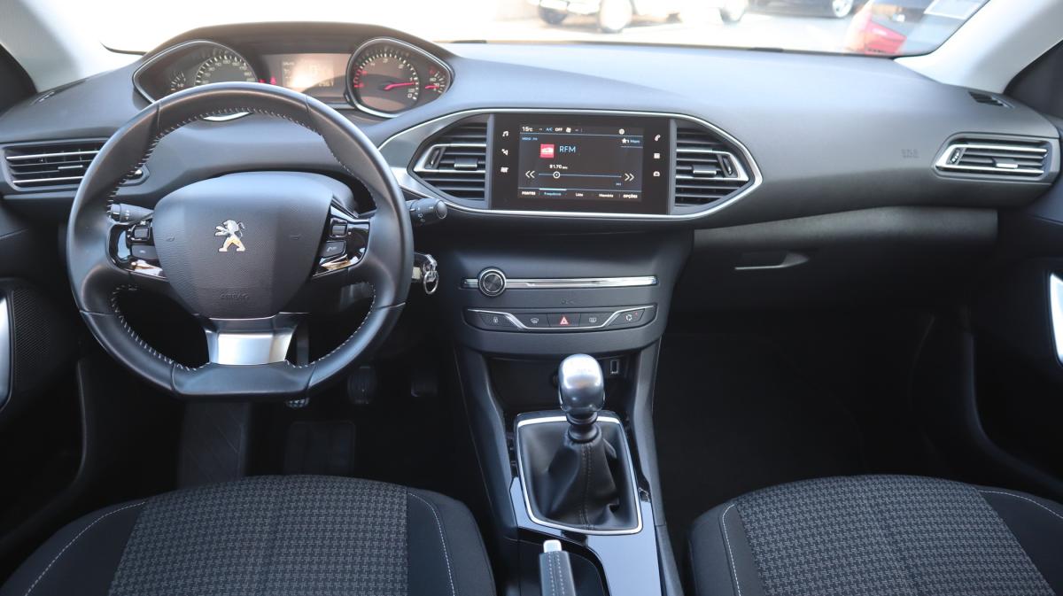 peugeot-308-2019-diesel-1499cc