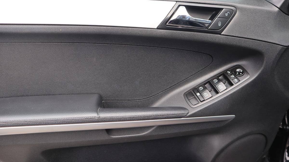 mercedes-benz-classe-m-2007-diesel-2987cc