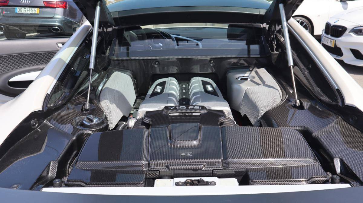 audi-r8-2014-gasolina-5204cc