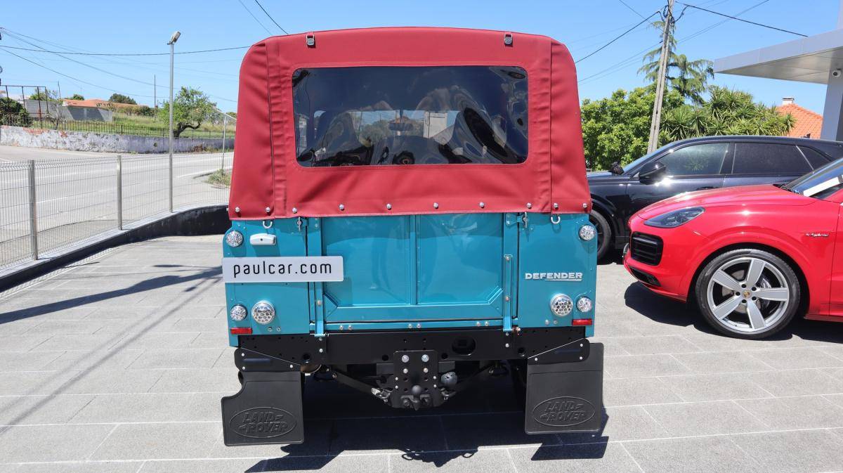 land-rover-defender-2011-diesel-2402cc