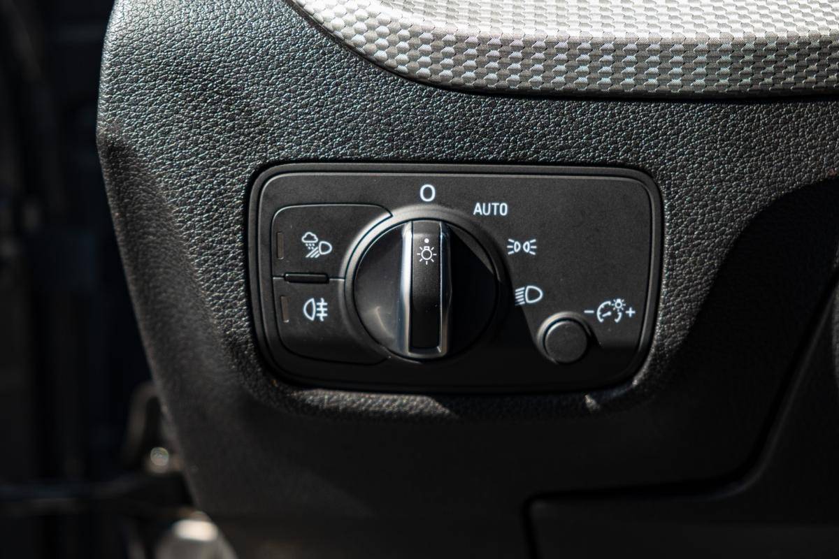 audi-q2-2021-diesel-1968cc