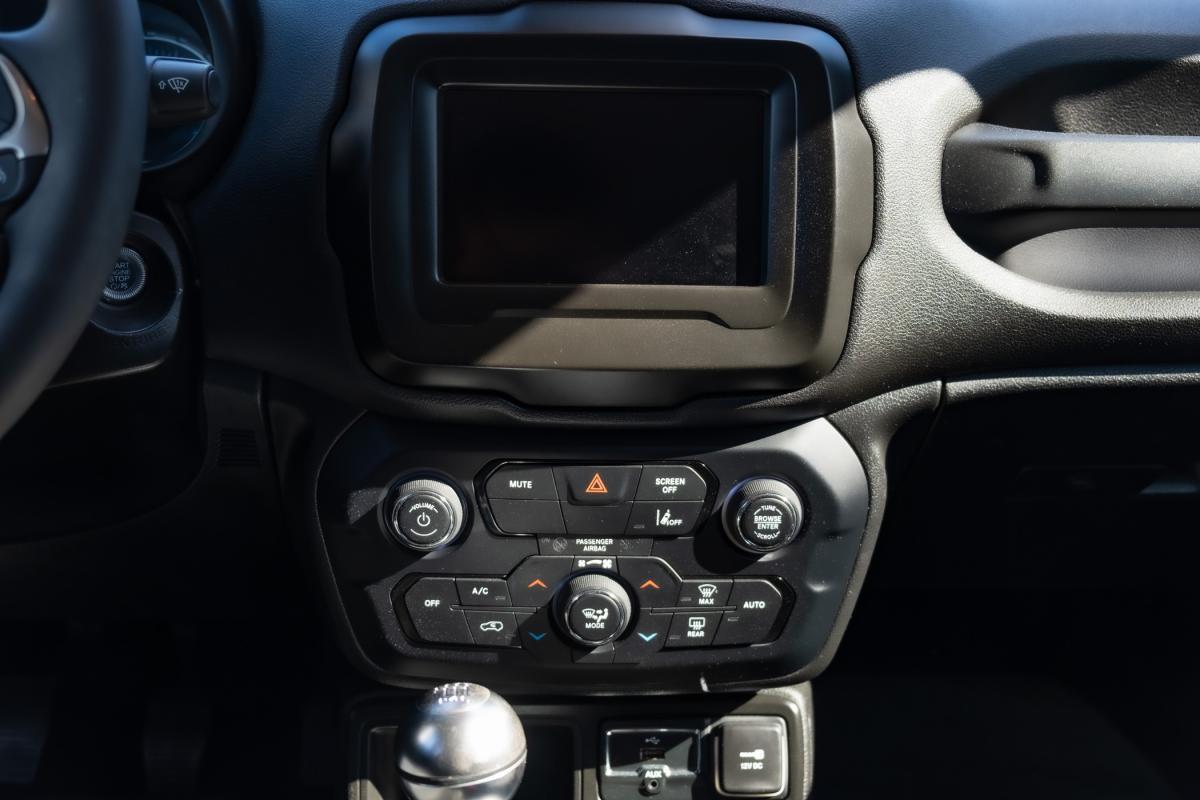 jeep-renegade-2022-diesel-1598cc