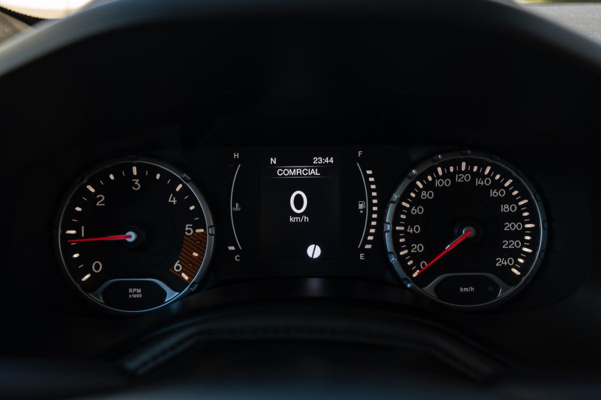 jeep-renegade-2022-diesel-1598cc