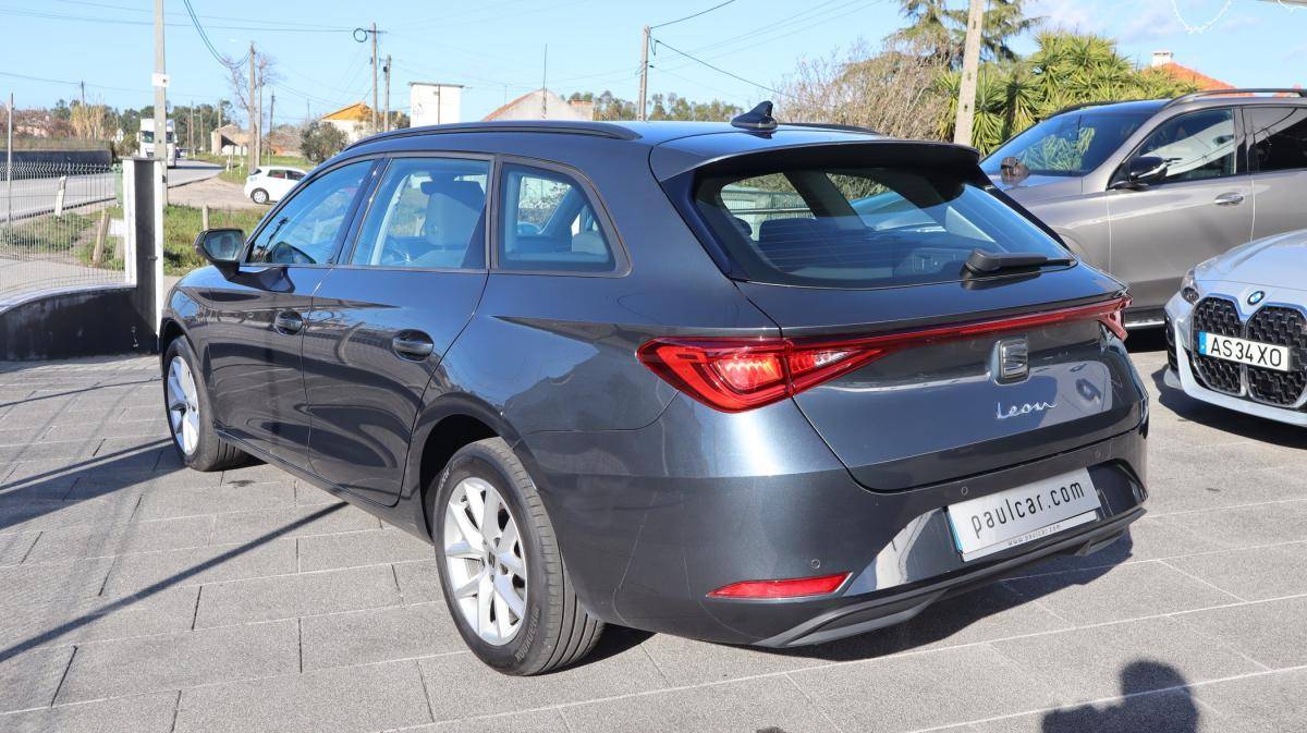 seat-leon-st-2023-diesel-1968cc