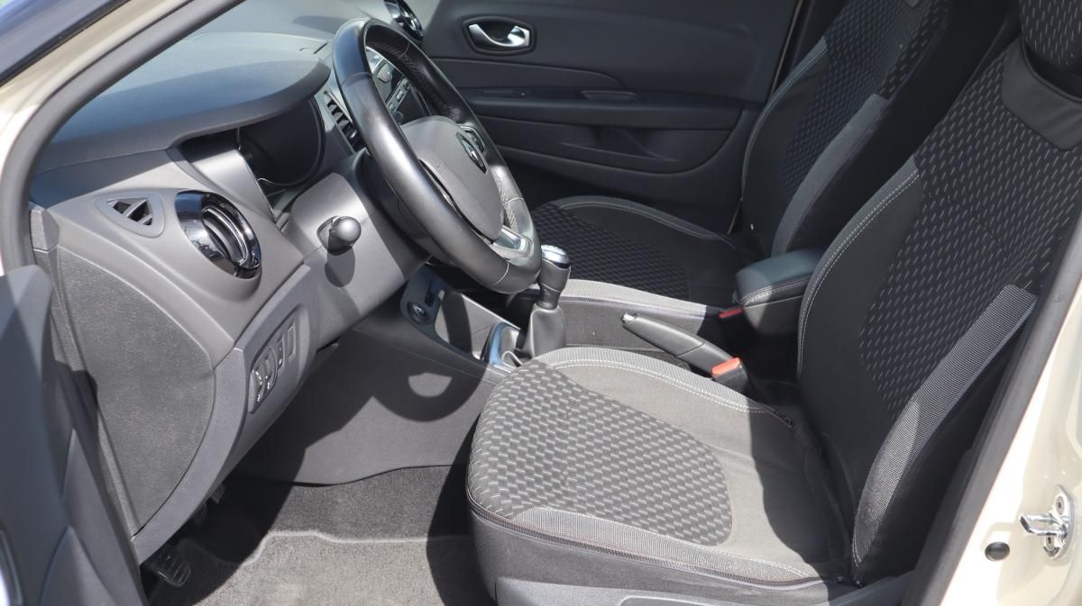 renault-captur-2018-diesel-1461cc