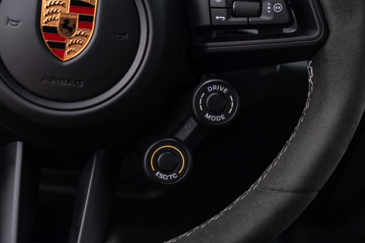 porsche-992-2025-gasolina-3996cc