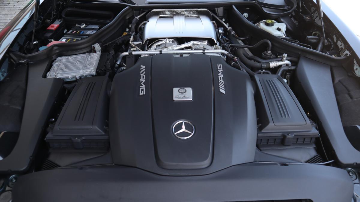 mercedes-benz-amg-gt-2019-gasolina-3982cc