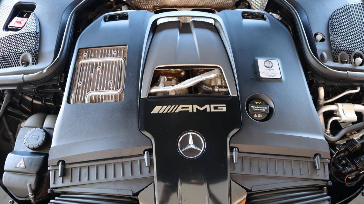 mercedes-benz-amg-gt-2020-gasolina-3982cc