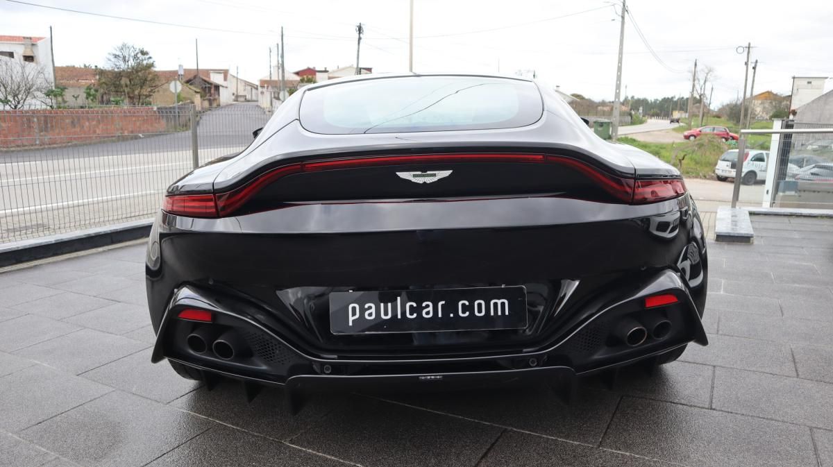 aston-martin-vantage-coupe-2019-gasolina-3982cc