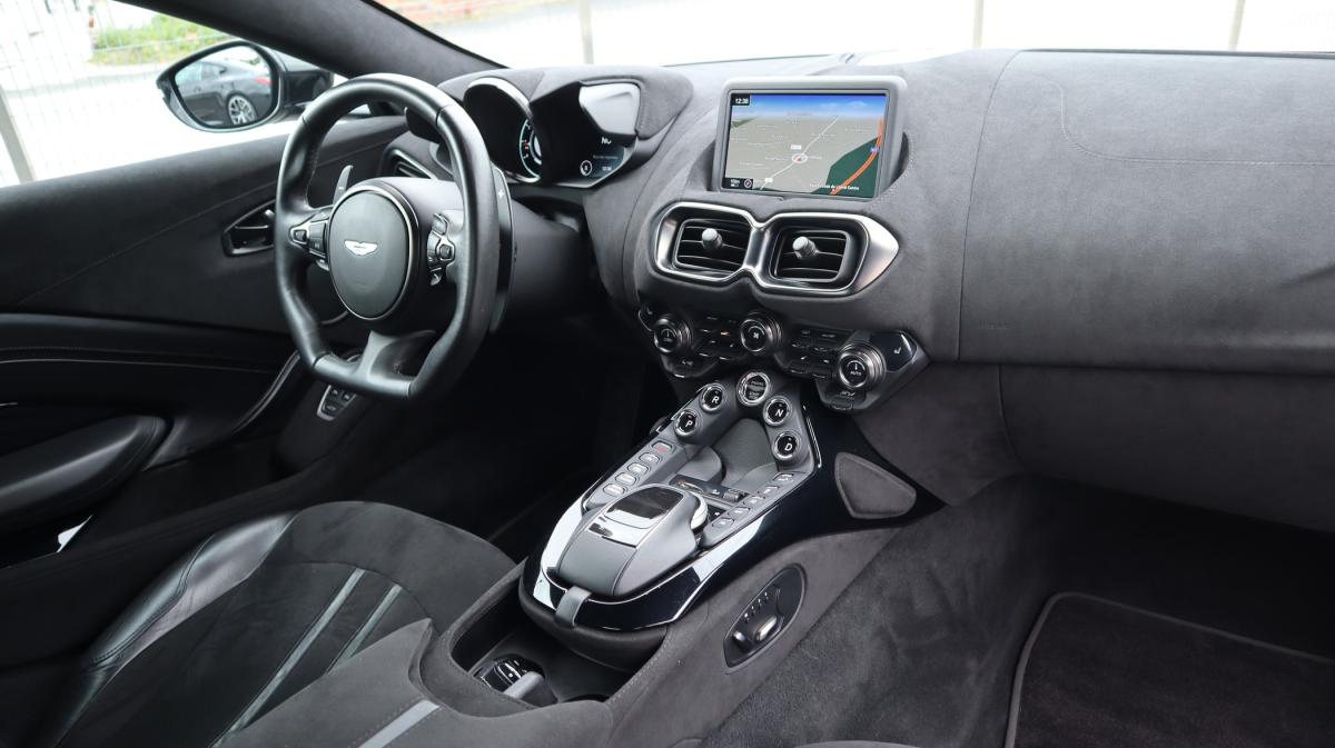 aston-martin-vantage-coupe-2019-gasolina-3982cc