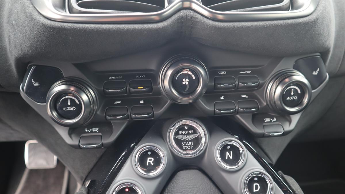 aston-martin-vantage-coupe-2019-gasolina-3982cc