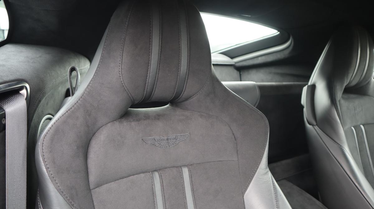 aston-martin-vantage-coupe-2019-gasolina-3982cc