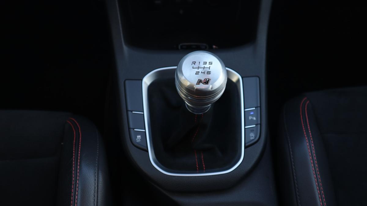 hyundai-i30-2021-gasolina-1998cc
