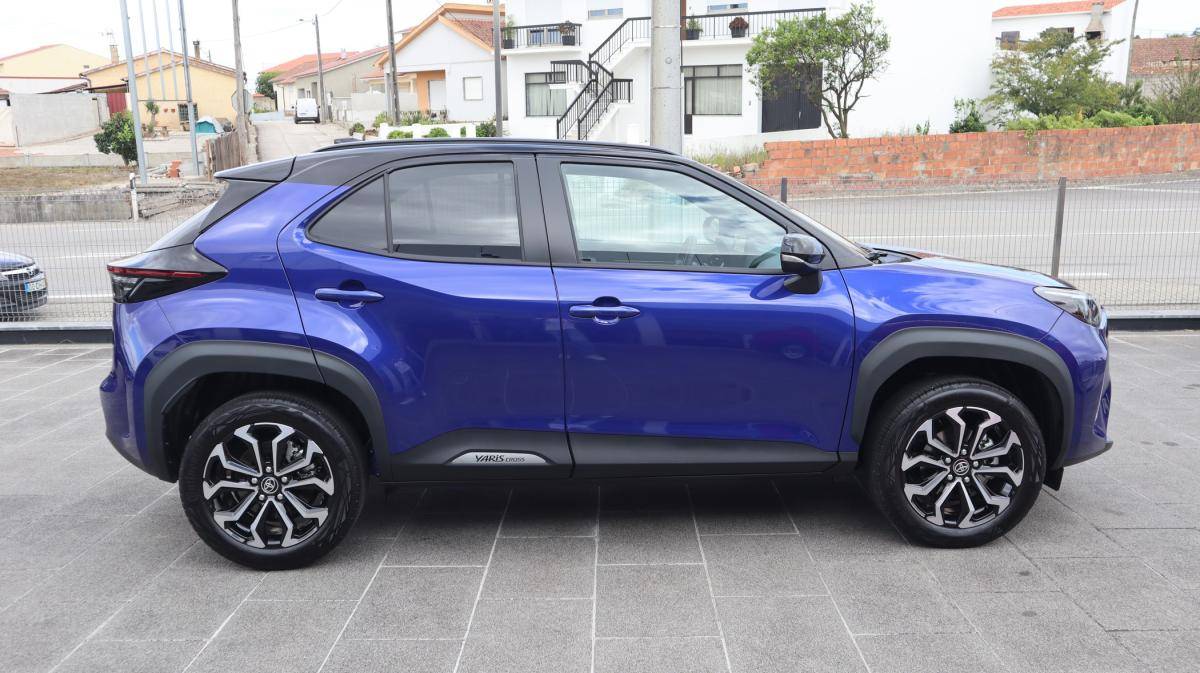 toyota-yaris-cross-2026-hibrido-a-gasolina-1490cc