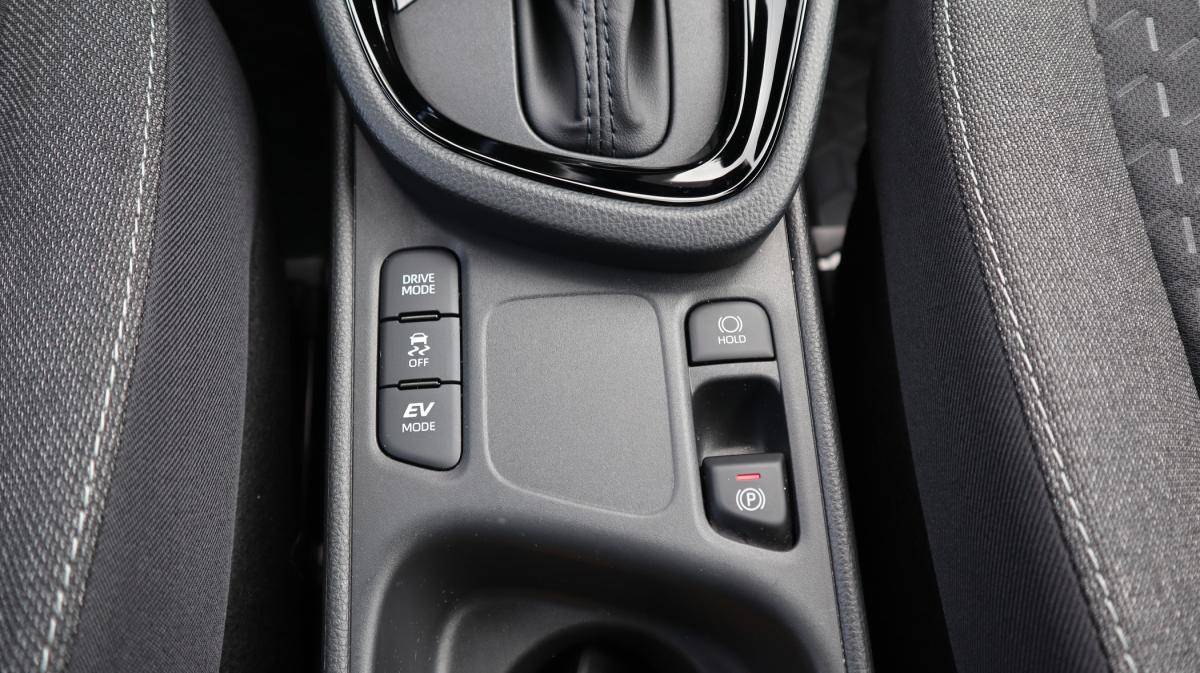 toyota-yaris-cross-2026-hibrido-a-gasolina-1490cc
